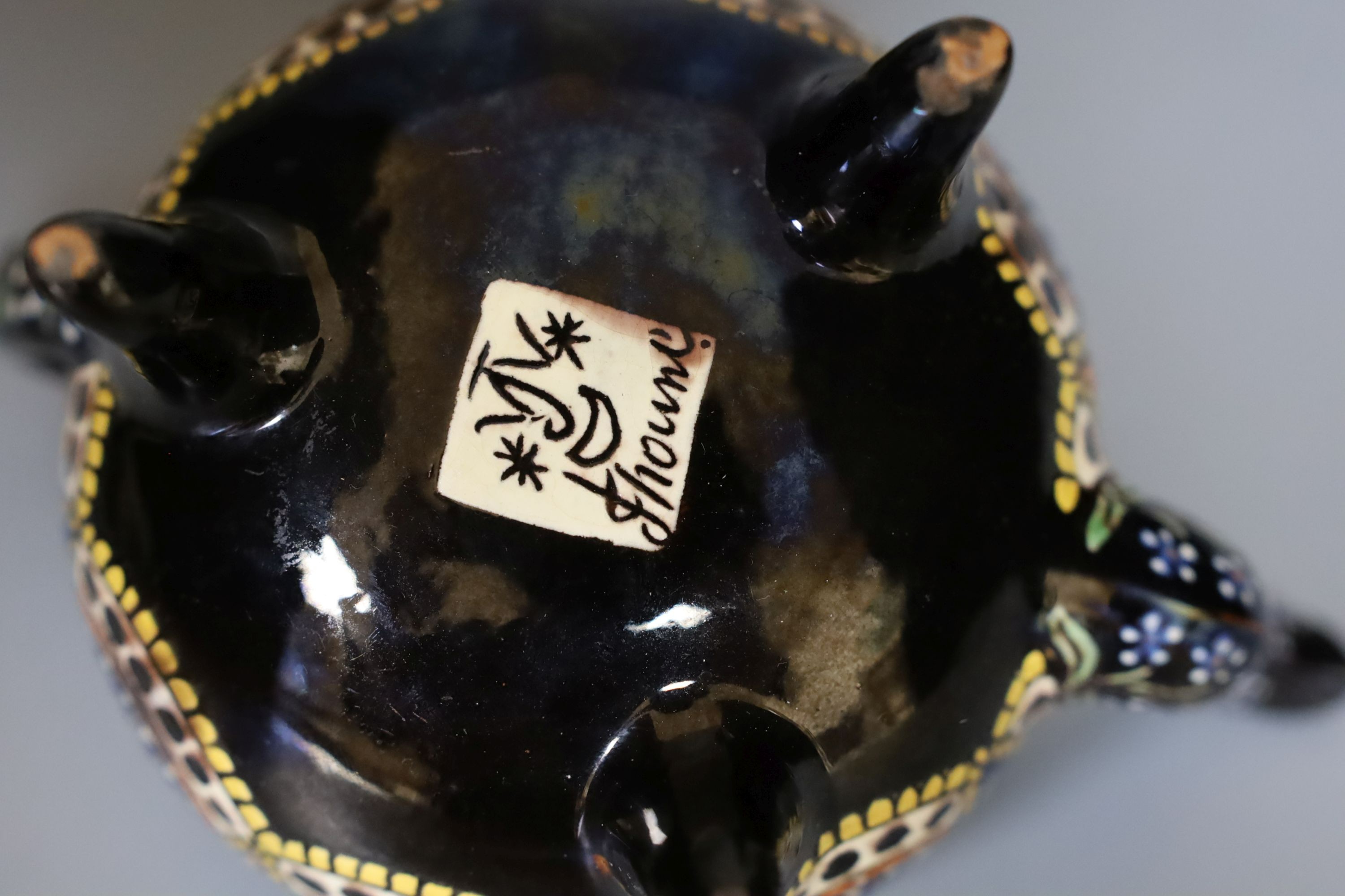 A Swiss Thoune treacle glazed incised pottery tea set, with coloured decoration (8)